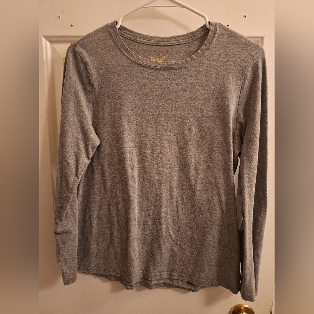 Faded Glory gray top Large